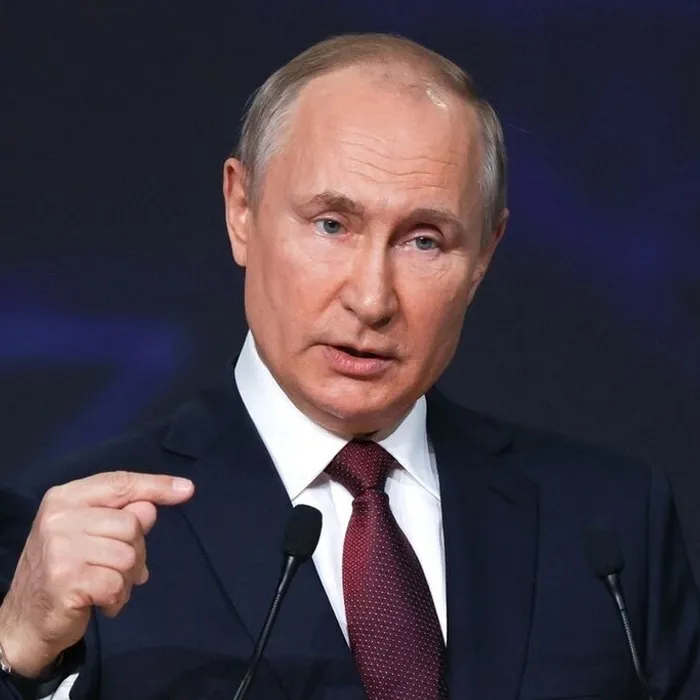 16 января с 10.00 до 16.00 поставить подпись в поддержку кандидата в Президенты Российской Федерации Владимира Путина можно по адресу: пгт. Горноуральский, 49 (Дом Культуры)